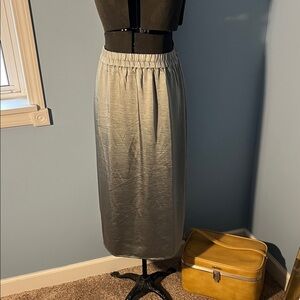 GAP Charcoal Midi Skirt